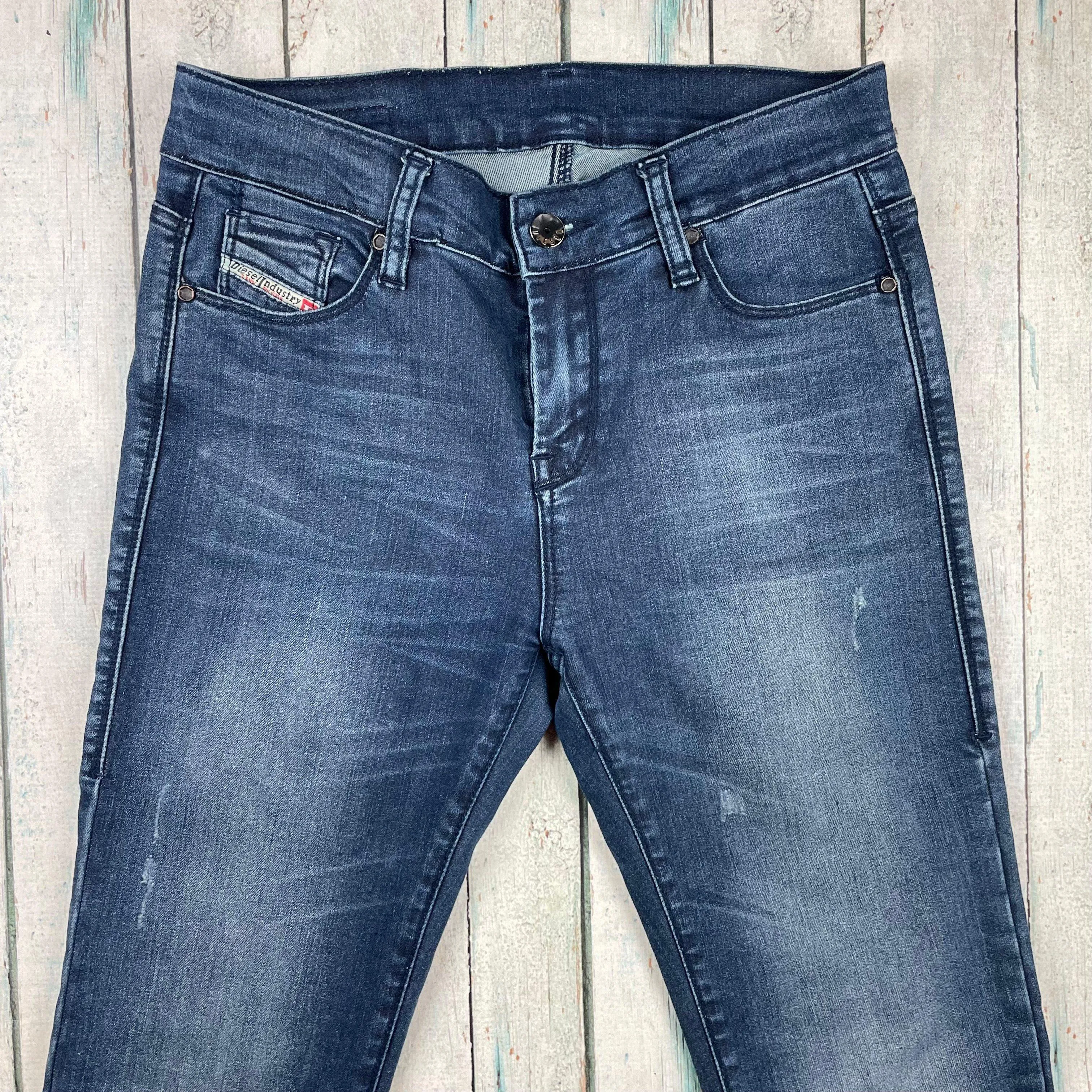 Diesel 'Larkee' Slim Straight Jeans Size - 27 ( 9AU)